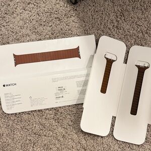 Apple Leather Watch Band – 42mm (Brand New)